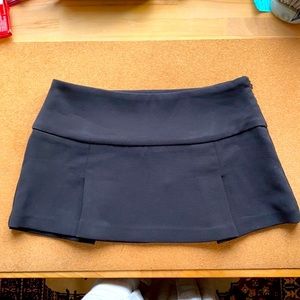 TOPSHOP pleated skirt